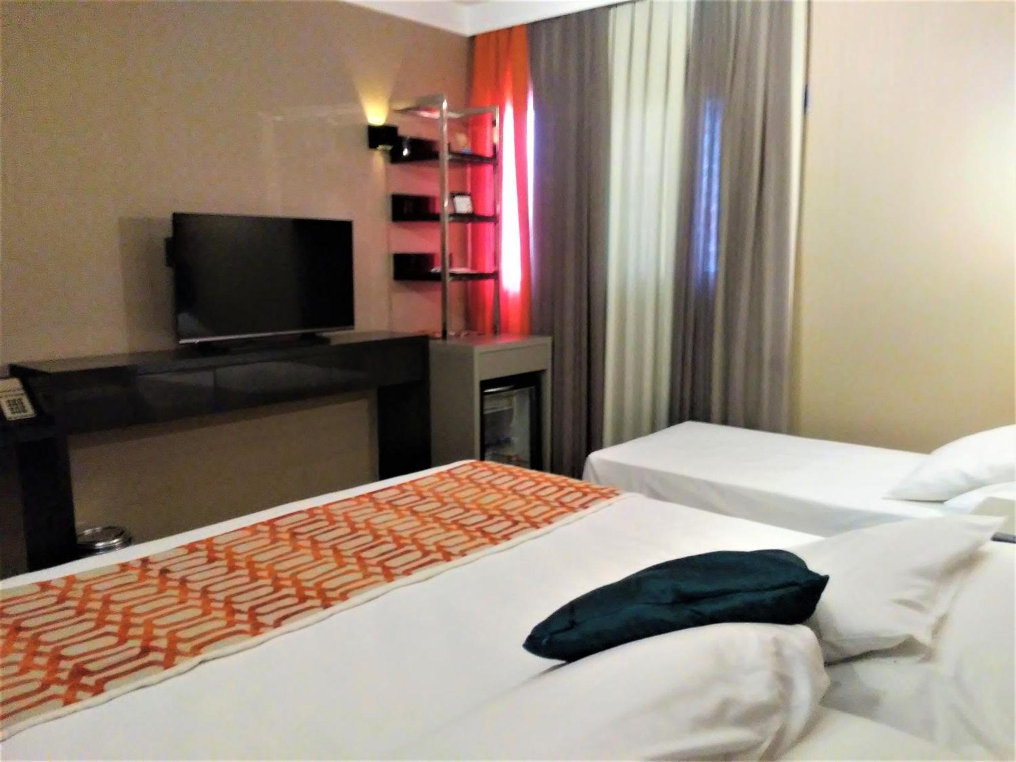 Sandri Palace Hotel Itajaí Kamer foto